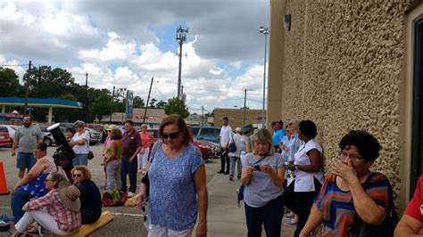 Community Center «Trini Mendenhall Community Center», reviews and ...