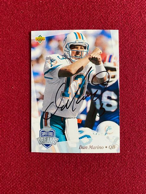 Dan Marino | Autographed Football Memorabilia & NFL Merchandise