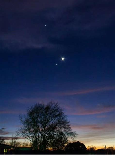 Why Venus is known as evening star??? - Brainly.in