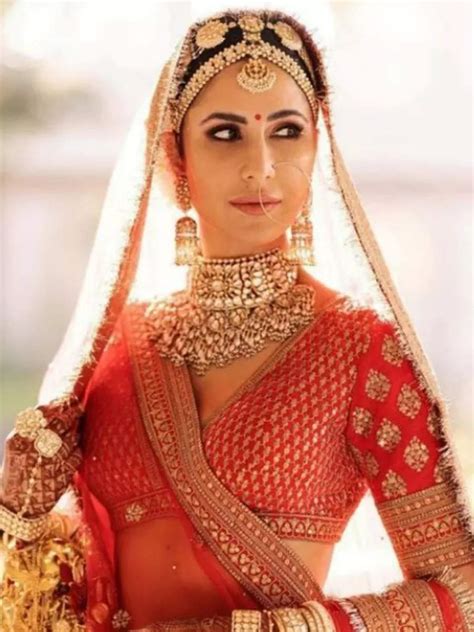 Katrina Kaif's mathapatti to Sonam Kapoor's floral braid: Best hair ...