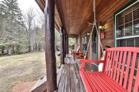 Lakeside Room - Wilderness Bay Lodge - Hiller Vacation Homes