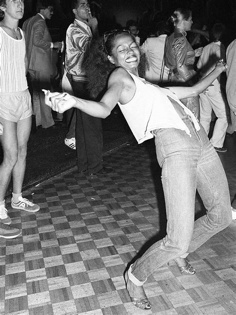 Pin by claudia on 70s fashion in 2025 | People dancing, Dance photos ...