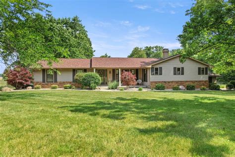 2670 W Division Rd, Huntington, IN 46750 | Homes.com
