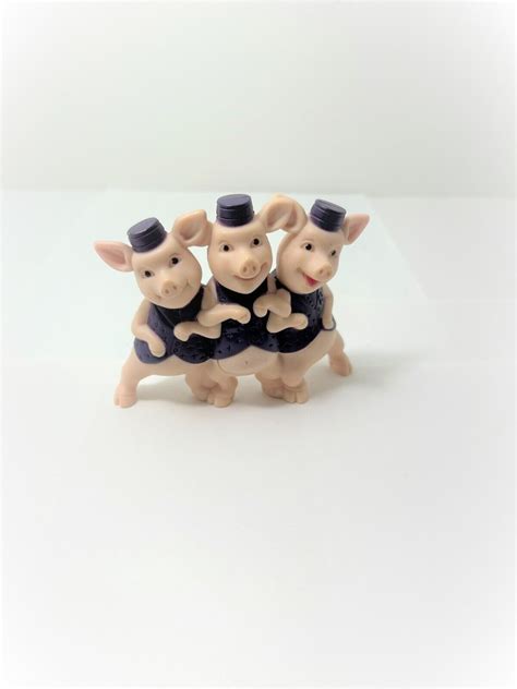 Three Little Pigs Shrek DreamWorks figure figurine McDonald's Toy Cake ...