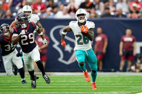 NFL Preseason Week 2 Game Recap: Miami Dolphins 28, Houston Texans 3 ...