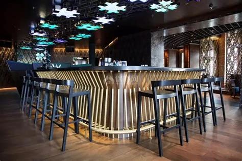 南宁酒吧设计公司对清吧装修设计的“特殊待遇”
