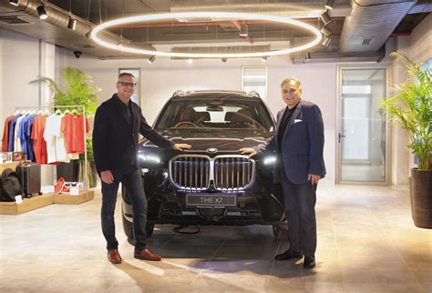 BMW Group India Expands Network with New Retail.NEXT Showroom in Delhi ...