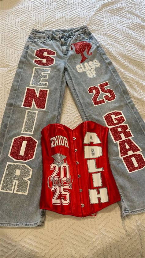 Best 13 17 Stylish Senior Jeans Ideas for a Timeless Look ...