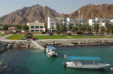 RADISSON BLU RESORT FUJAIRAH (Emirate of Fujairah, United Arab Emirates ...