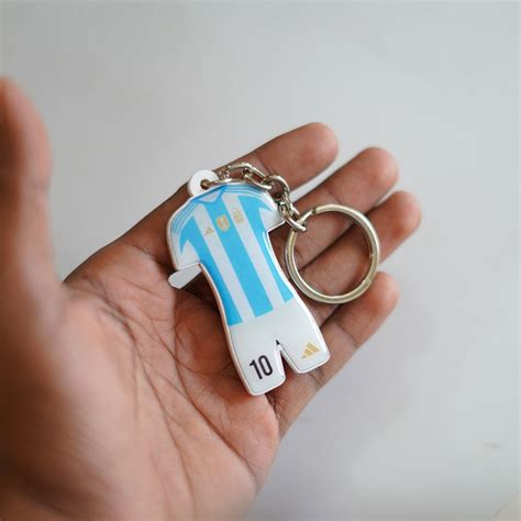 Messi Jersey Keychain – Orbiz Creativez