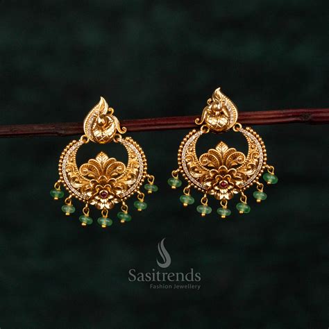 Peacock Crescent Floral Matte Gold AD Temple Earrings – Sasitrends