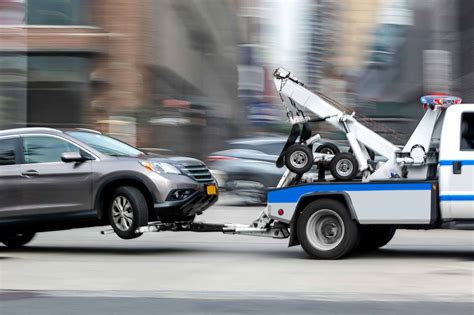 Do Tow Trucks Tow from the Front Or Back? Find Out the Best Method! - CarAwareness