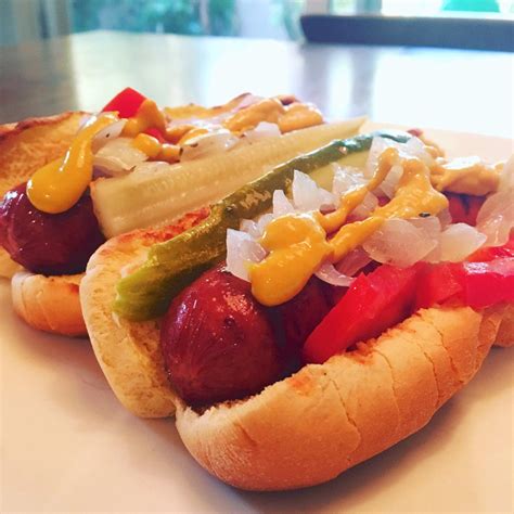 Delicious Chicago-style Hot Dog Recipe – Dandelion Women