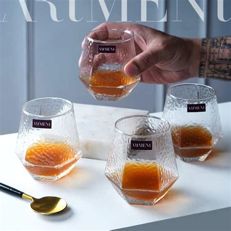 The Artment your artistic apartment Minimalist Diamond Whiskey Glasses ...