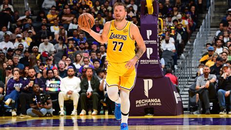 Luka Doncic, Lakers Impress NBA Fans in 1st Look at Starting Lineup vs ...