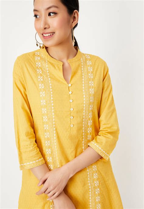 Buy Women Embroidered Kurta with Pocket Online at just Rs. 699.0 ...