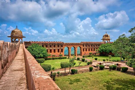 Jaigarh Fort Jaipur - All You Need to Know Before Visit - Touristplace.in