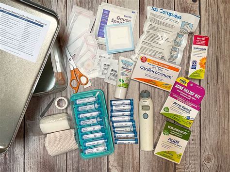 Contents of First Aid Box 的图像结果