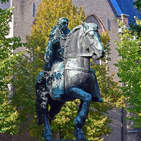 EQUESTRIAN STATUE OF SAINT WILLIBRORD (2025) All You Need to Know ...