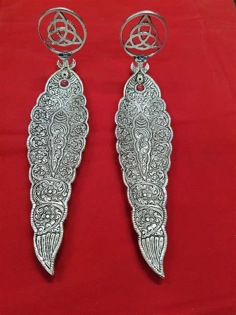 Aluminium Incense Stick Holder Pair Leaf Shape in Silver Antique finsh ...