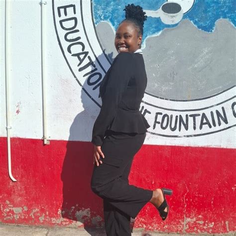 Lebo - English teacher - ₹1510/h