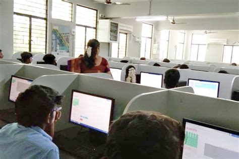 Murugappa Polytechnic College - Department - Electronics (Robotics)