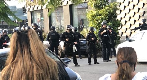 Build Build Build Program Logo 的图像结果