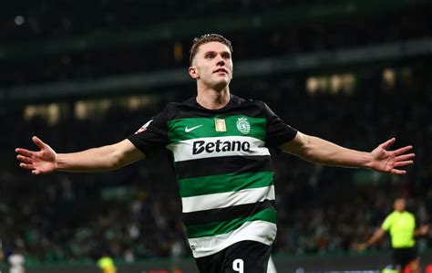 El Sporting de Portugal fulmina al City con un triplete de Viktor ...