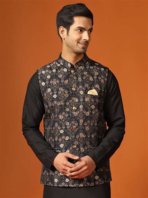 Jacket and Jacket Set Page 7 - Kisah