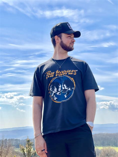 Kevin (@kelvon36) / Twitter