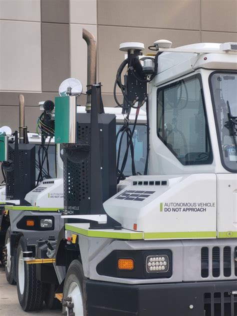 Autonomous Yard mules : r/Truckers