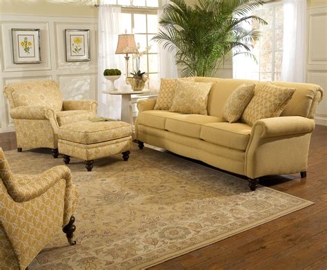 Smith Brothers 383 Customizable Upholstered Sofa | Turk Furniture | Sofas