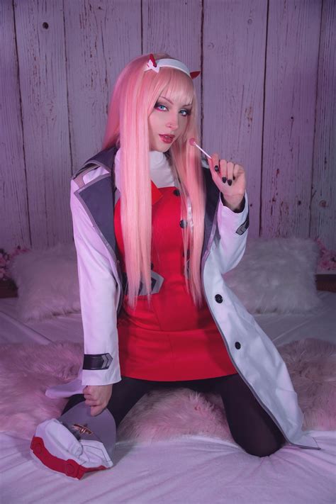 ZeroTwo cosplay by me, Shiroktsne : r/ZeroTwo