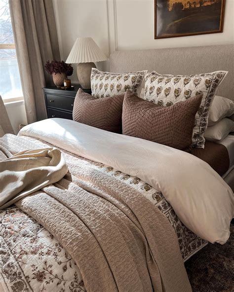 Ashlyn | Home Decor + Interior Design on Instagram: "Layered winter bedding I often get asked ...
