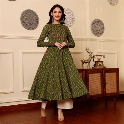 Sabrina Green Kalidar kurta – Kameez.co