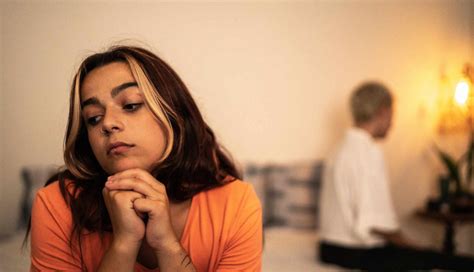 8 Common Signs to Identify Future Faking in Your Relationship ...