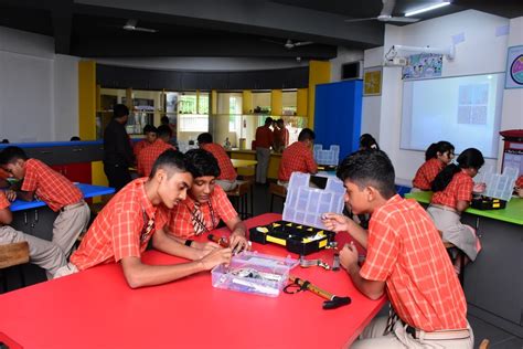 The Mechatronics Program at SIRS: Pioneering Education, Leading the Way ...