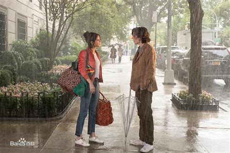 9部关于下雨的浪漫电影 1.《纽约的一个雨天》 2……