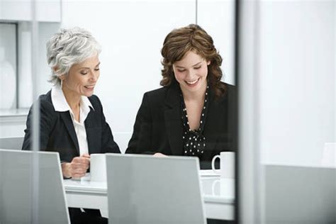 How to Be The Best Role Model - Lolly Daskal | Leadership