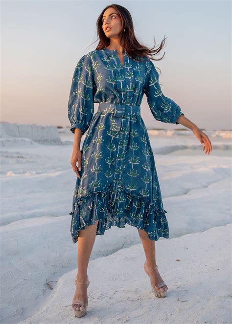 Get Ruffle Hem Detail Blue Floral Printed Dress at ₹ 5550 | LBB Shop