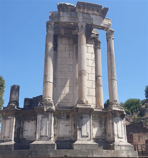 Ancient Rome Live | Monuments of Rome | Temple of Vesta