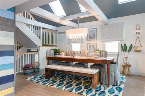 Top 10 Trending Photos of New Dining Rooms on Houzz