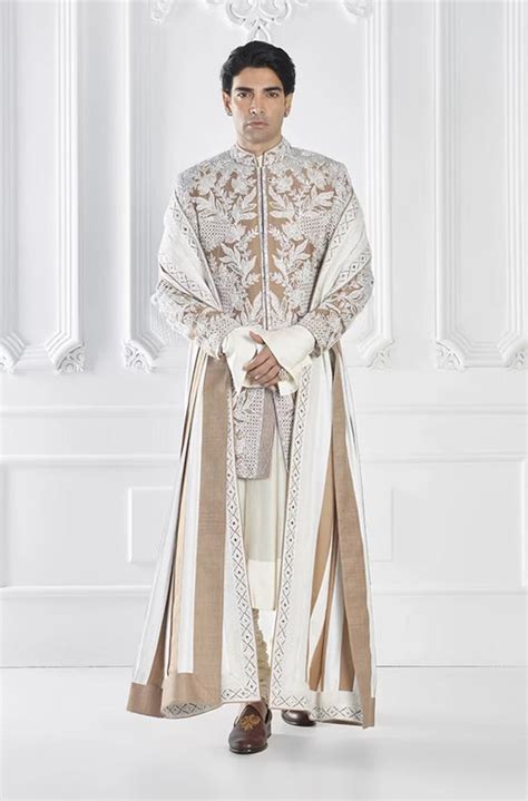 BRIDAL COUTURE 2023-24 - Men – Manish Malhotra