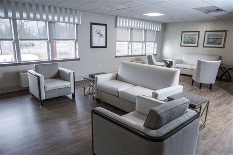 Ridgewood Rehab | CareOne at Ridgewood Avenue