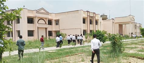 GOVERNMENT POLYTECHNIC MUJAHANA HATA KUSHINAGAR U.P. INDIA