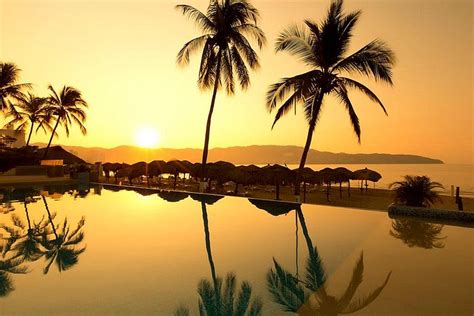 KRYSTAL BEACH ACAPULCO - Hotel Reviews, Photos, Rate Comparison ...