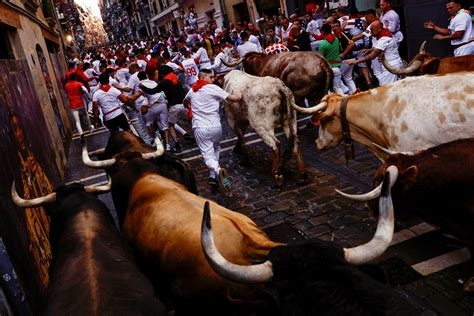 Photos Running Of The Bulls In Pamplona Spain Running Of The Bulls In