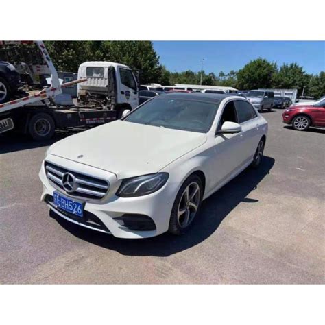 北交互联-京ebh526梅赛德斯-奔驰牌bj7205jxl白色小型汽车