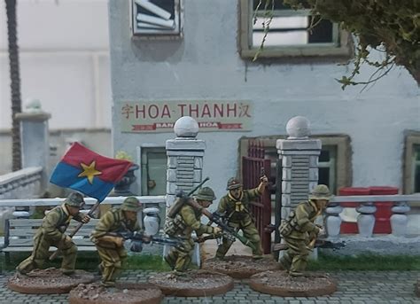 281003 - People's Army of Vietnam (NVA) with Command – RUBICON MODELS ...