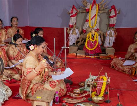 Parvati Baul to make the image of Durga Idol of this Puja in Kolkata ...